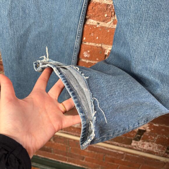 Abercrombie & Fitch The '90s Relaxed Jean High Rise Sz 34 18s Medium Wash Denim - Picture 6 of 14